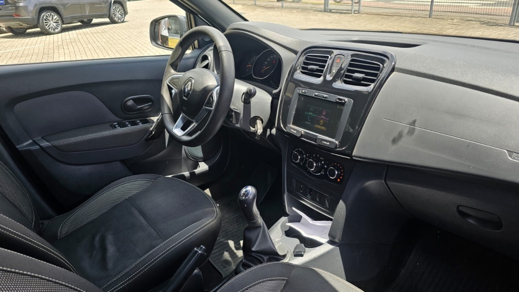 renault logan 1.0 12v sce flex zen manual 4p 202313