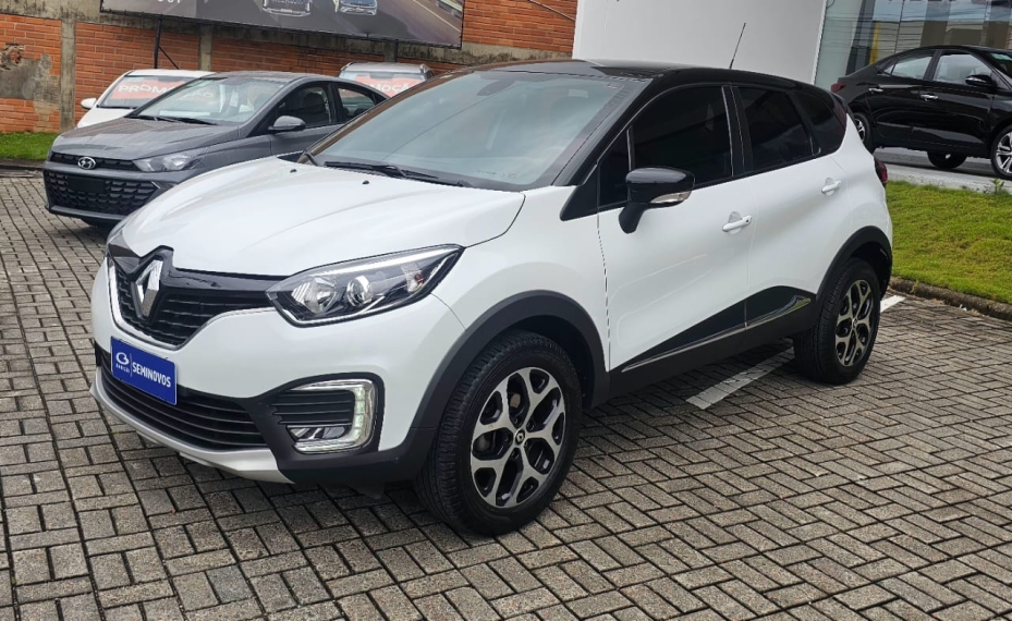 renault captur 1.6 16v sce flex intense x-tronic 4p automatico 2020