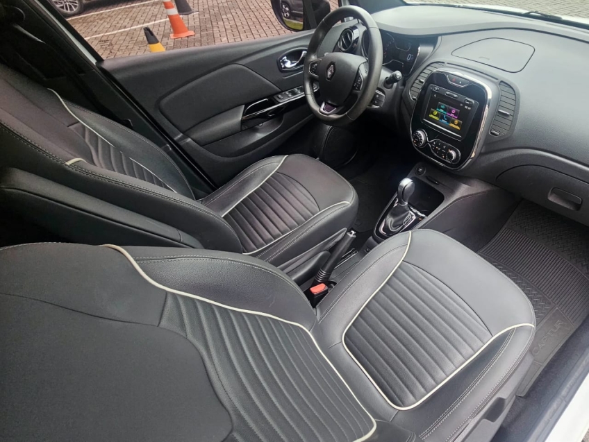 renault captur 1.6 16v sce flex intense x-tronic 4p automatico 2020