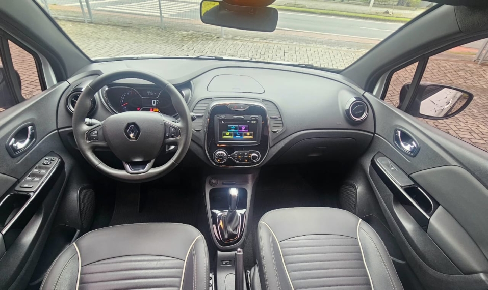 renault captur 1.6 16v sce flex intense x-tronic 4p automatico 2020