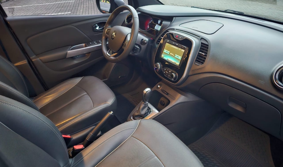 renault captur 1.6 16v sce flex intense x-tronic 4p automatico 2021
