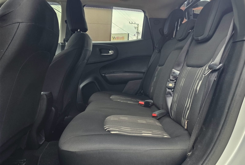 fiat toro 1.8 16v evo flex freedom at6 4p automatico 201812