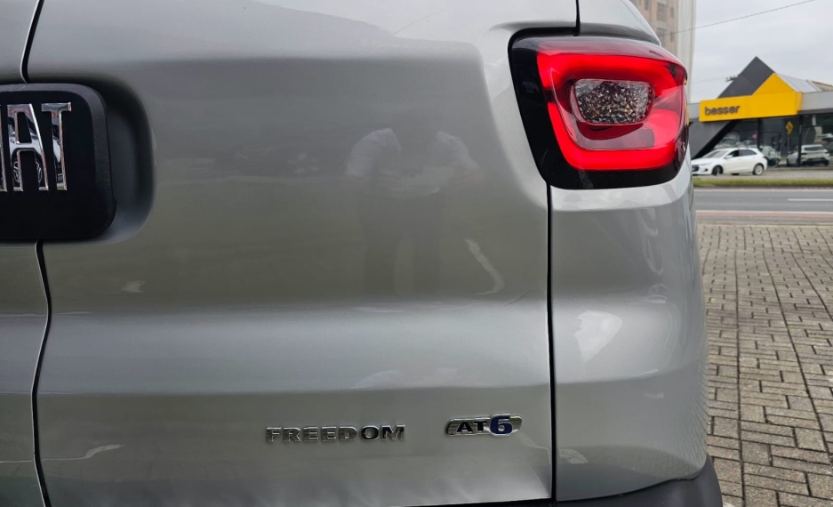 fiat toro 1.8 16v evo flex freedom at6 4p automatico 201814