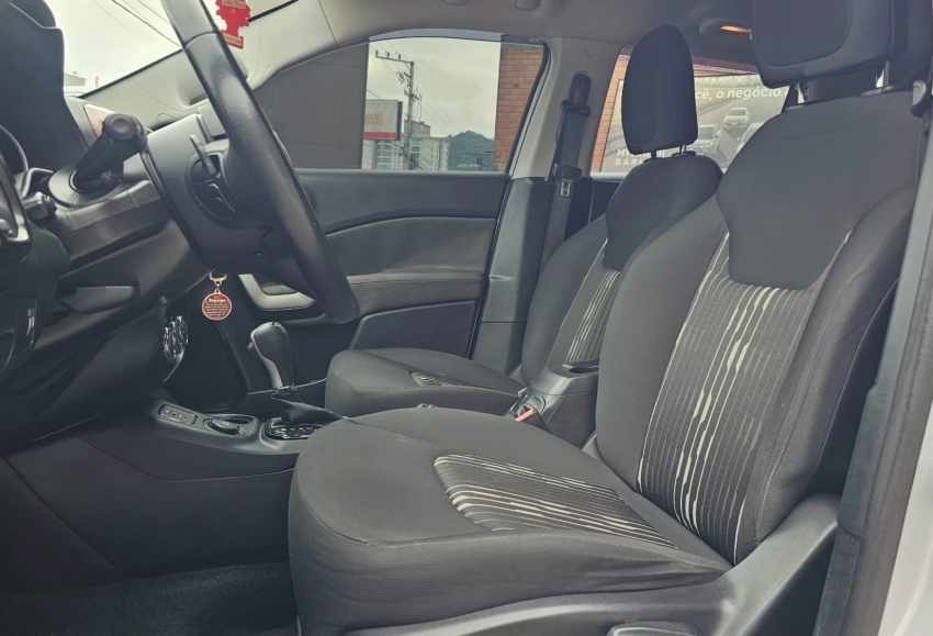 fiat toro 1.8 16v evo flex freedom at6 4p automatico 201811