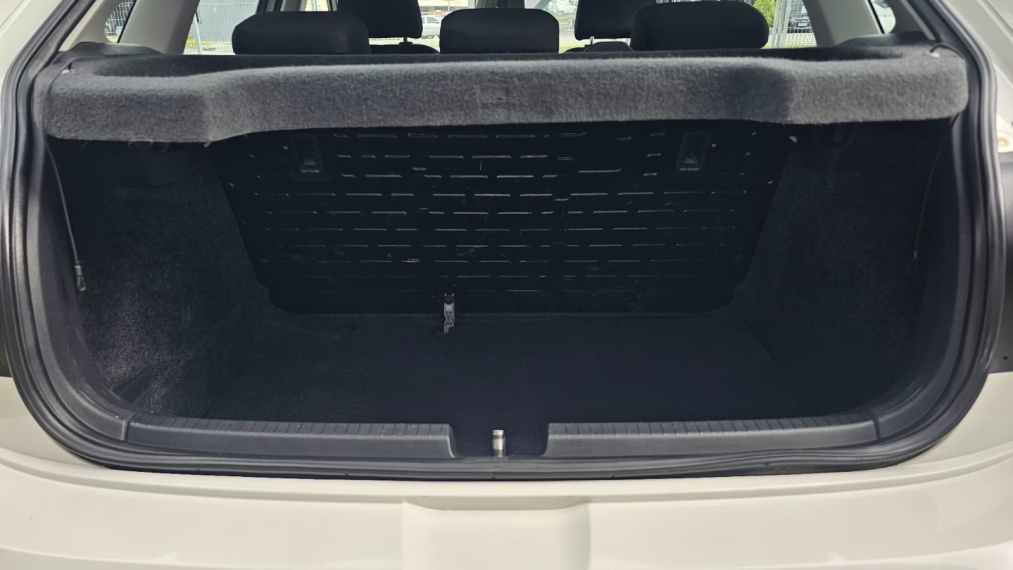 volkswagen polo 1.0 mpi total flex manual 4p 202013