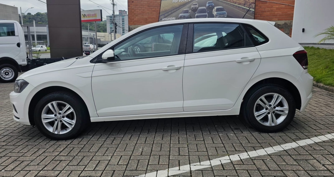 volkswagen polo 1.0 mpi total flex manual 4p 20207