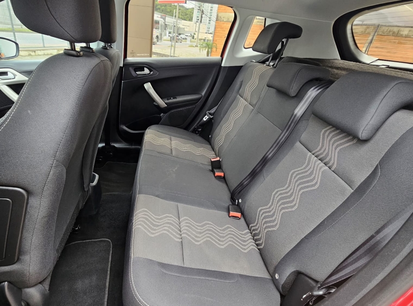 peugeot 2008 1.6 16v flex allure business 4p automatico 201913