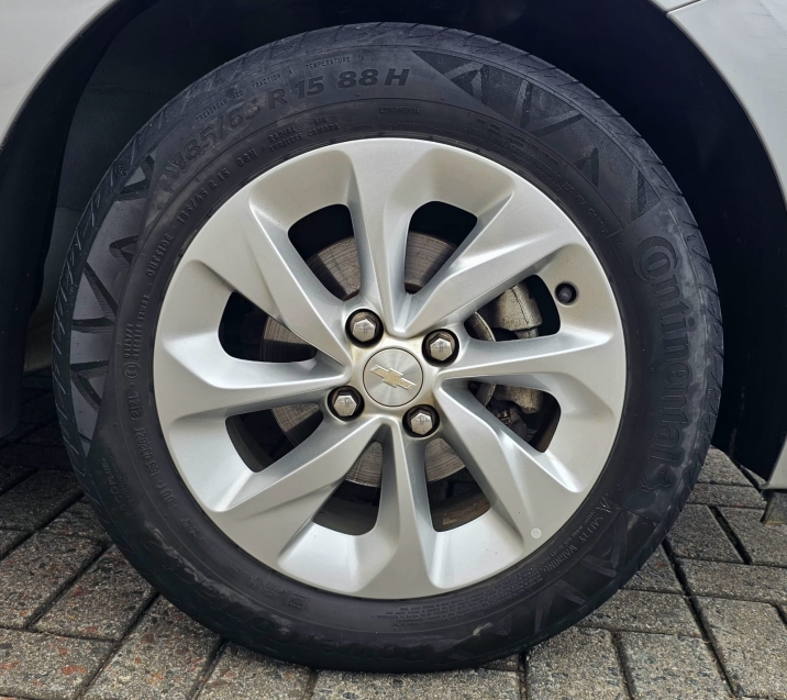 chevrolet onix 1.0 flex plus lt manual 4p 202210