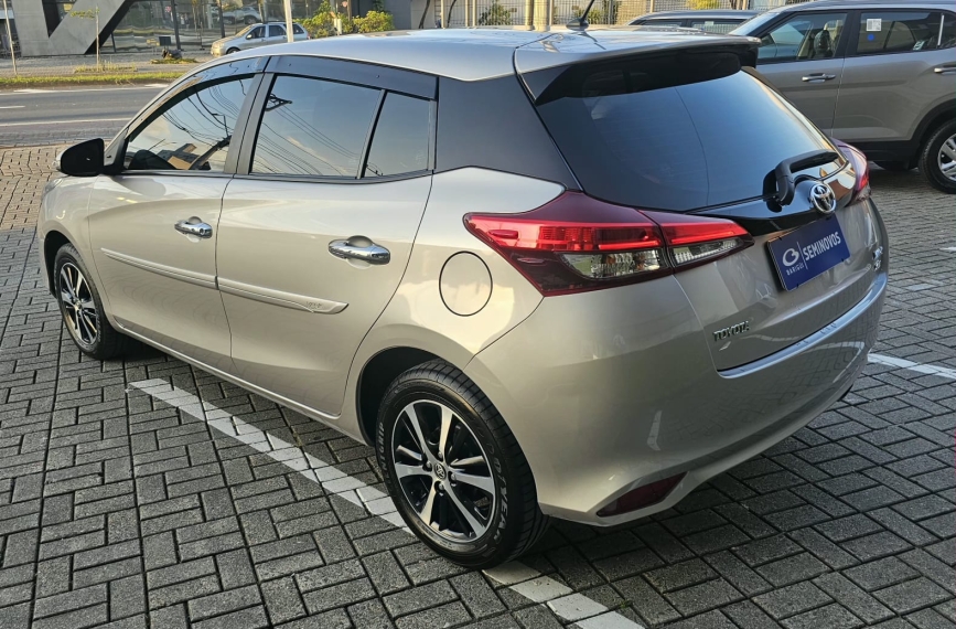 toyota yaris 1.5 16v flex xls multidrive 4p automatico 20196