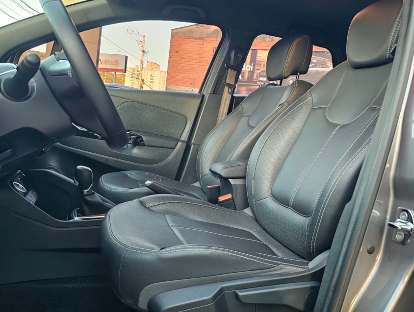 renault captur 1.3 tce flex intense x-tronic 4p automatico 202210