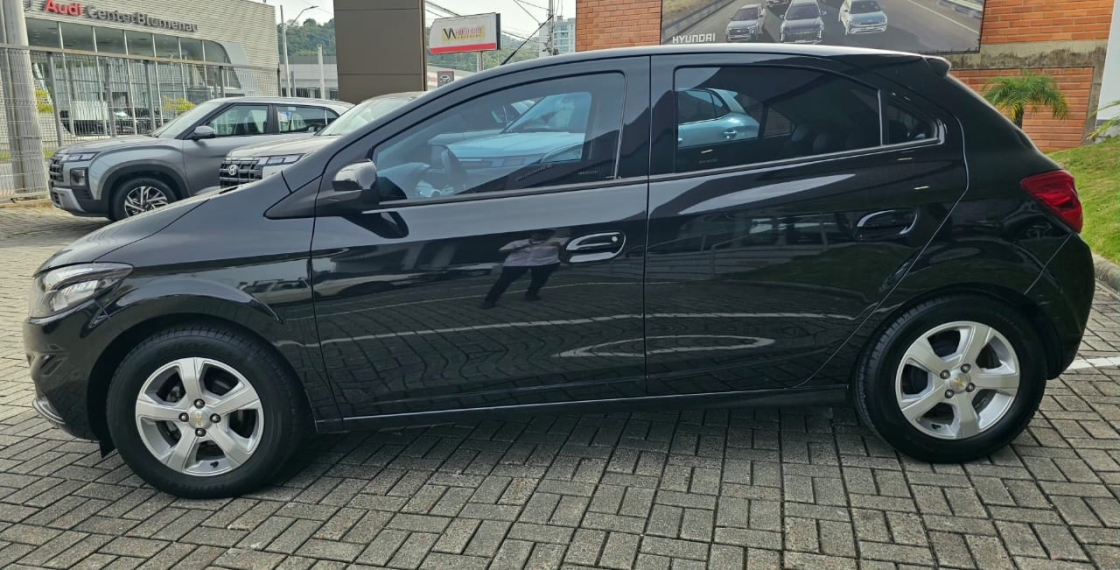 chevrolet onix 1.4 mpfi lt 8v flex 4p manual 1.0 20197