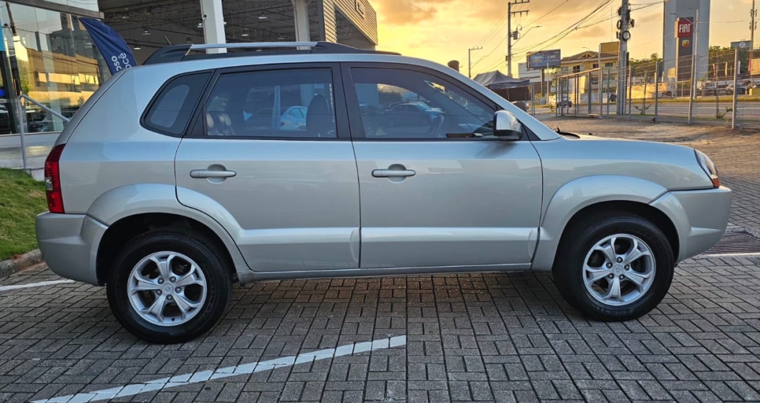 hyundai tucson 2.0 mpfi gls 16v 143cv 2wd flex 4p automatico 20143