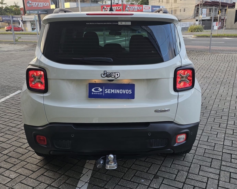 jeep renegade 1.8 16v flex longitude 4p automatico 20175
