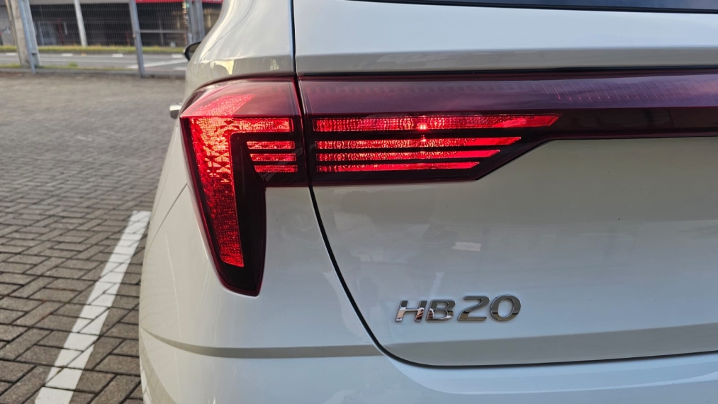 hyundai hb20 1.0 tgdi flex platinum safety automatico 4p 202517