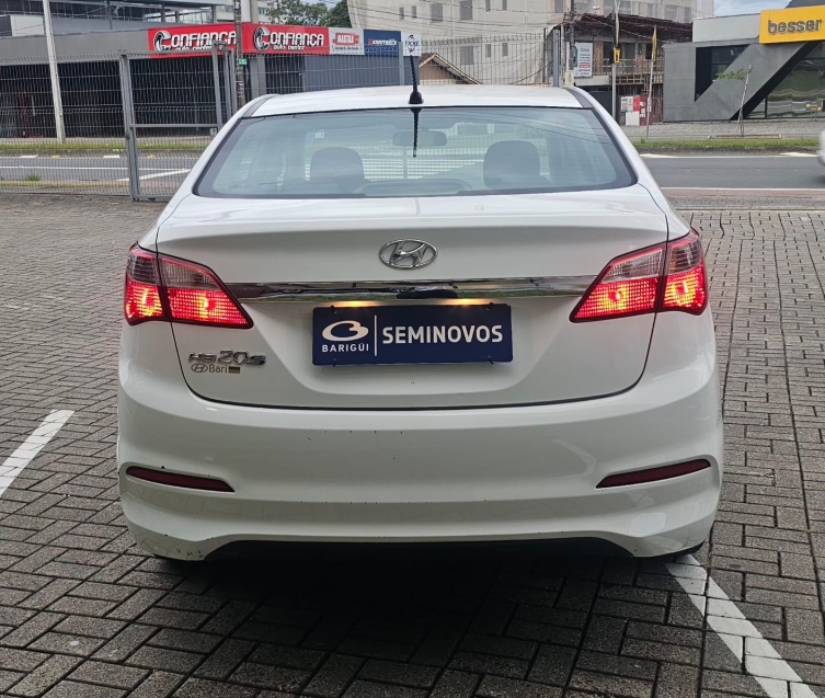 hyundai hb20s 1.0 comfort plus 12v flex 4p manual 20185