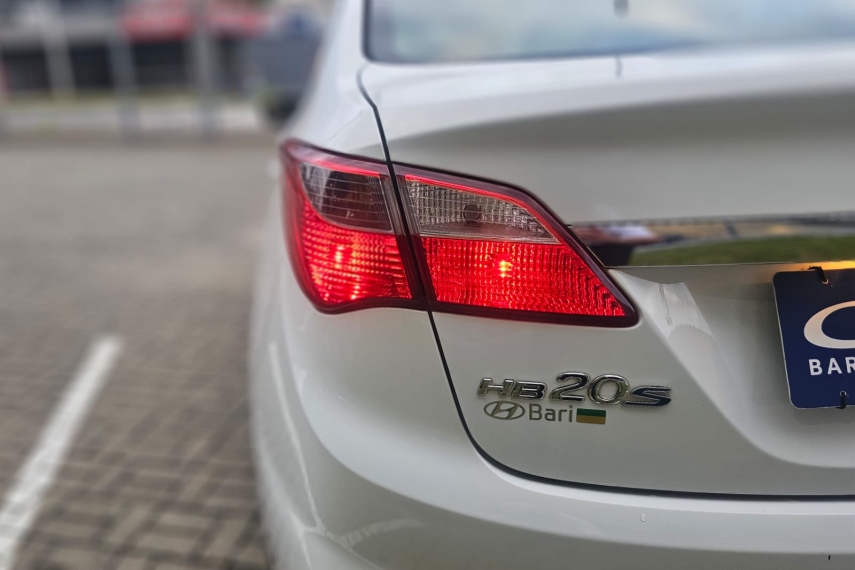 hyundai hb20s 1.0 comfort plus 12v flex 4p manual 201816