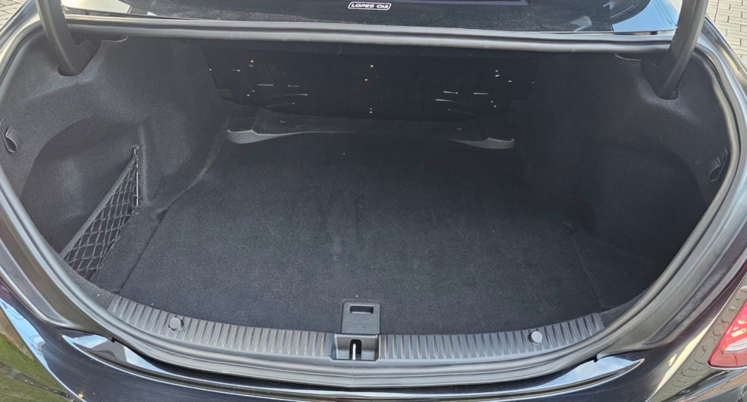 mercedes-benz c 180 1.6 cgi flex avantgarde 9g-tronic gasolina 4p automatico 201815