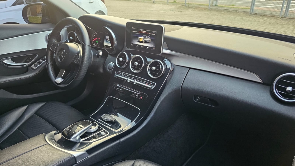 mercedes-benz c 180 1.6 cgi flex avantgarde 9g-tronic gasolina 4p automatico 201813