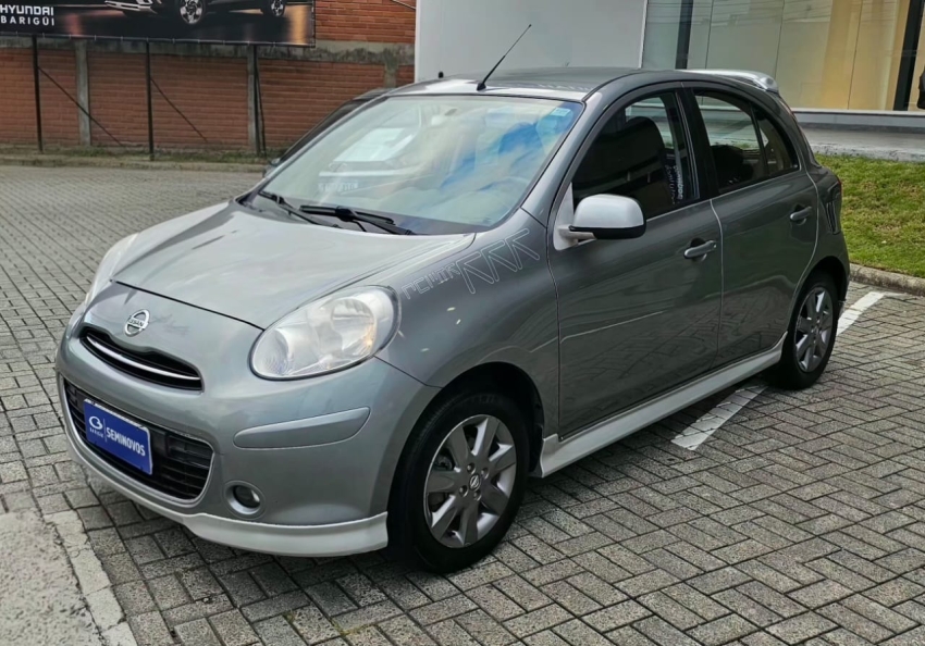 nissan march 1.6 sr 16v flex 4p manual 2014