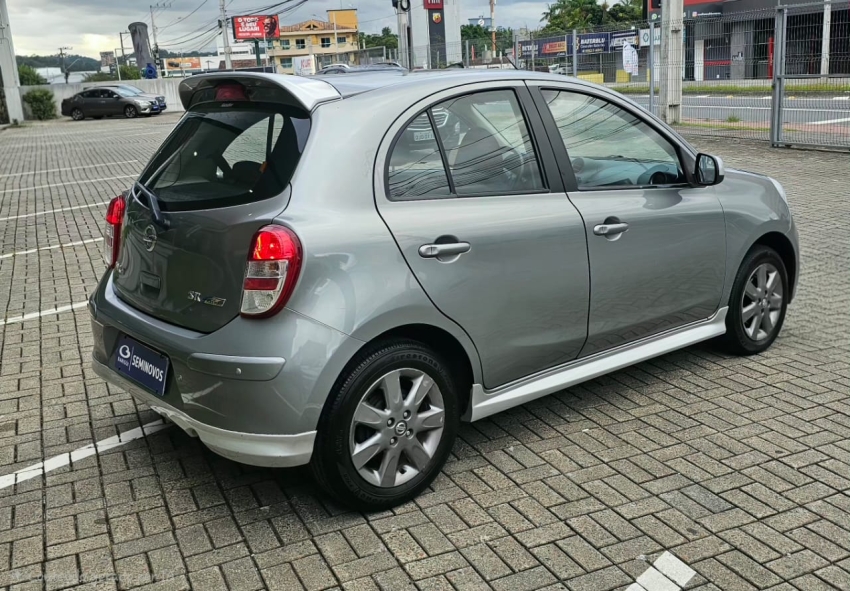 nissan march 1.6 sr 16v flex 4p manual 20146