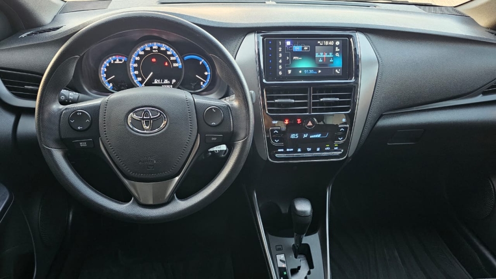 toyota yaris 1.5 16v flex xl multidrive 4p automatico 202513