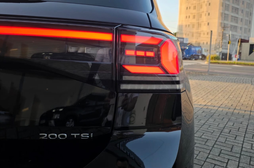 volkswagen t-cross 1.0 200 tsi total flex automatico 4p 20259