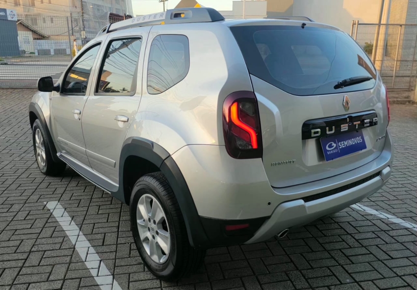 renault duster 2.0 dynamique 4x2 16v flex 4p automatico 20164