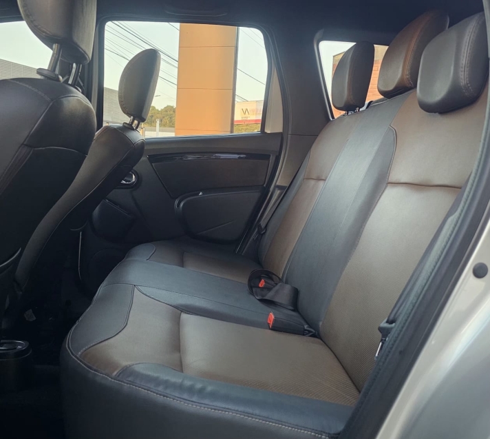 renault duster 2.0 dynamique 4x2 16v flex 4p automatico 201617