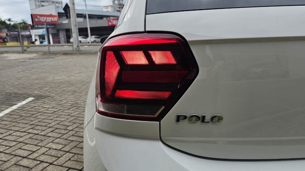 volkswagen polo 1.0 mpi total flex manual 4p 20209