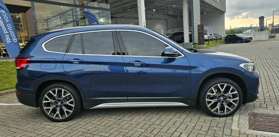 bmw x1 2.0 16v turbo activeflex sdrive20i x-line 4p automatico flex 20223