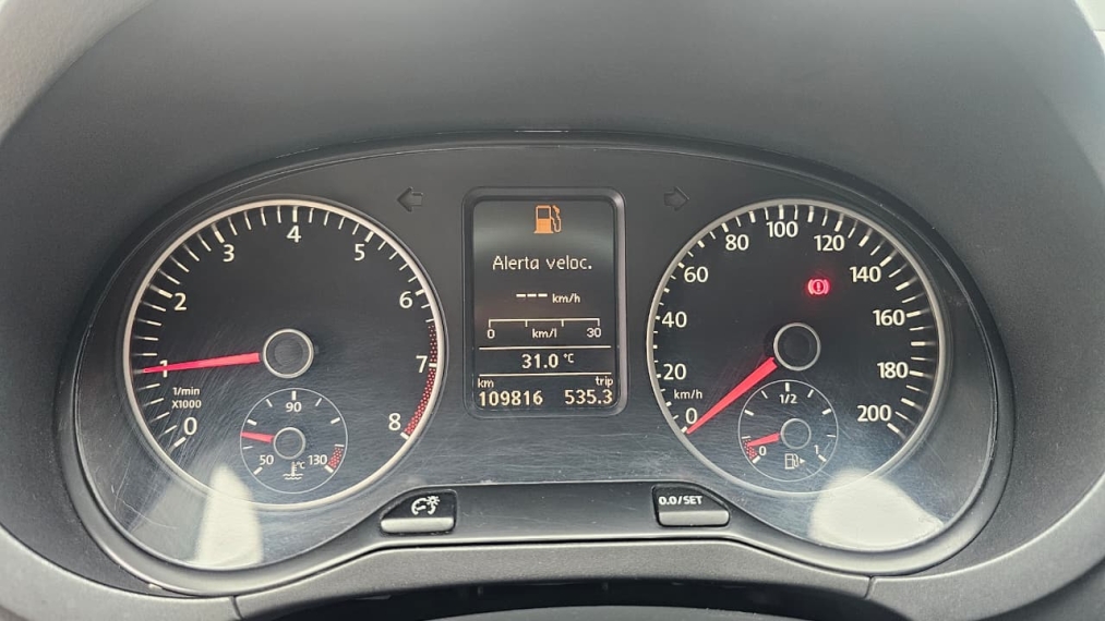 volkswagen fox 1.0 mi bluemotion 8v flex 4p manual 201411