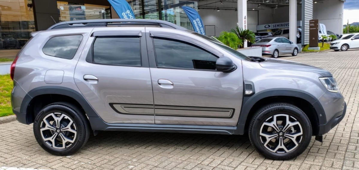 renault duster 1.3 tce flex iconic plus x-tronic 1.6 4p automatico 20243