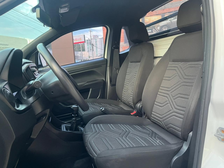 fiat strada 1.3 firefly flex freedom cs manual 2p automatico 20229