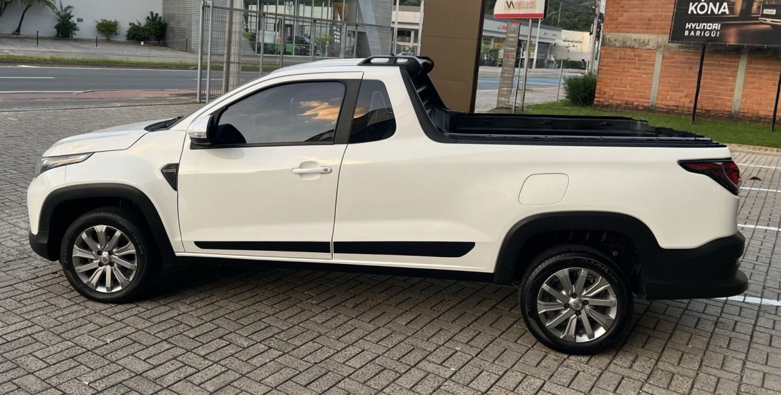 fiat strada 1.3 firefly flex freedom cs manual 2p automatico 20227