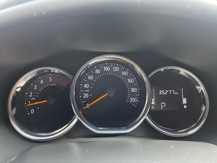 renault sandero stepway 1.6 16v 4p flex cvt automatico 202010