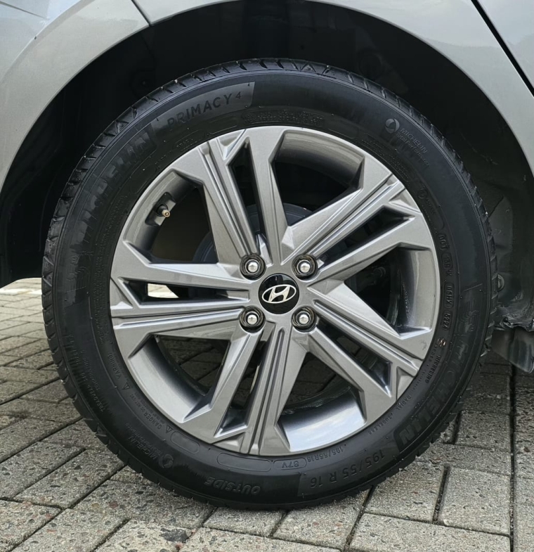 hyundai hb20 1.0 tgdi flex comfort plus tech automatico 4p 202510