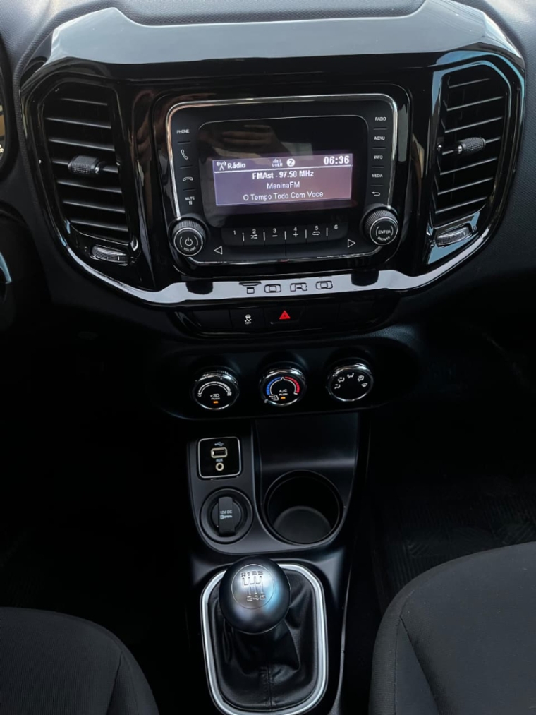 fiat toro 2.0 16v turbo diesel freedom 4wd manual 4p 201714