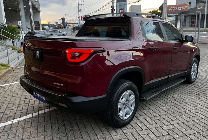 fiat toro 2.0 16v turbo diesel freedom 4wd manual 4p 20175