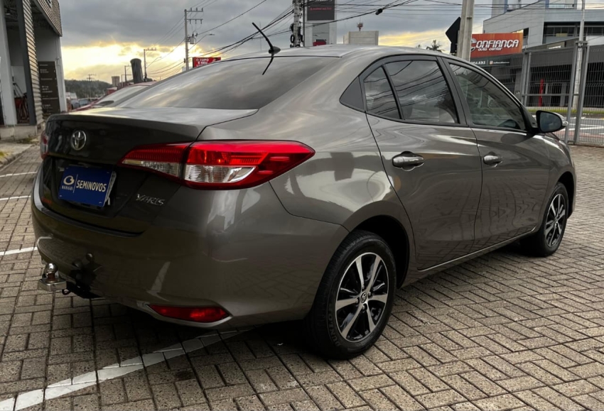 toyota yaris 1.3 16v flex xl live multidrive 1.5 4p automatico 20203