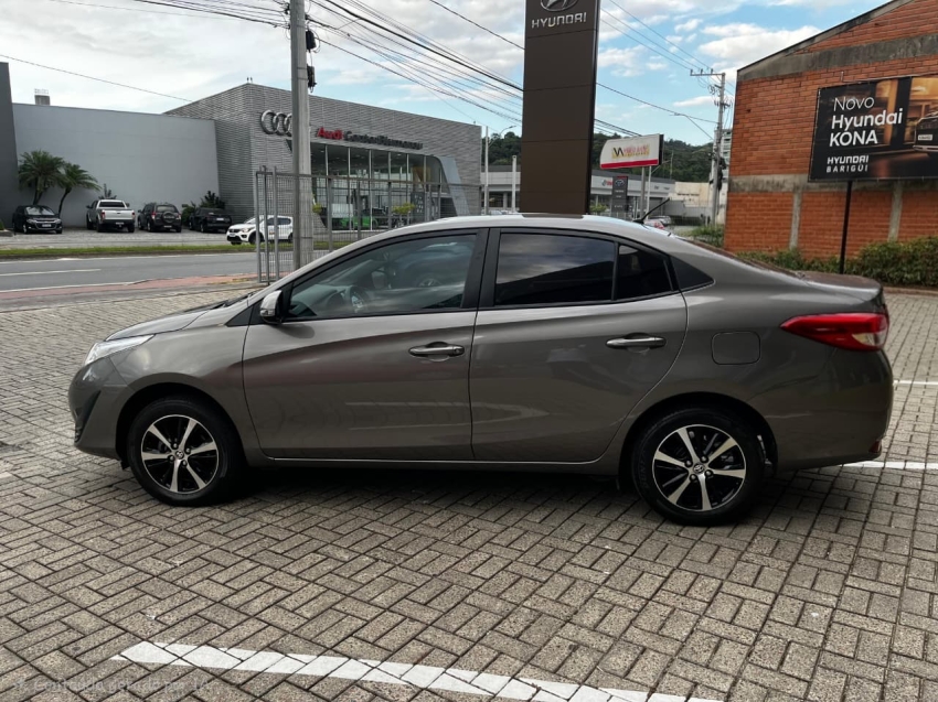 toyota yaris 1.3 16v flex xl live multidrive 1.5 4p automatico 20207