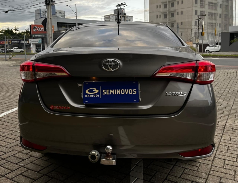 toyota yaris 1.3 16v flex xl live multidrive 1.5 4p automatico 20204