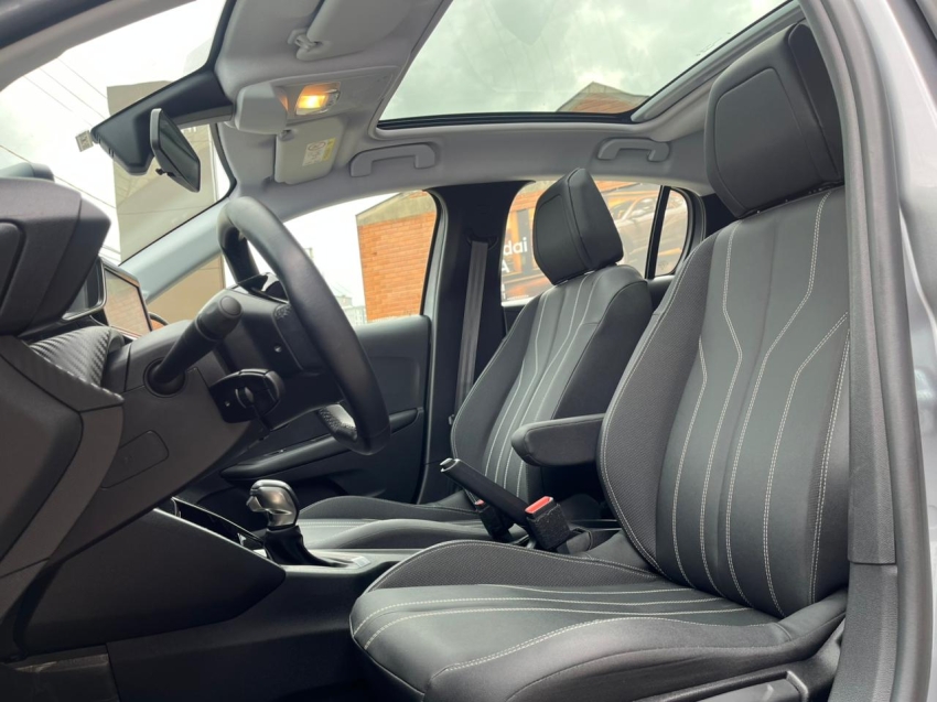 peugeot 208 1.0 turbo 200 flex griffe cvt 4p automatico 202410