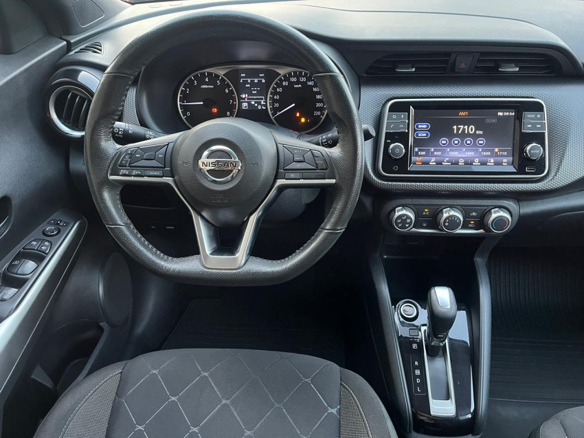 nissan kicks 1.6 16v flexstart sv 4p xtronic flex automatico 202013