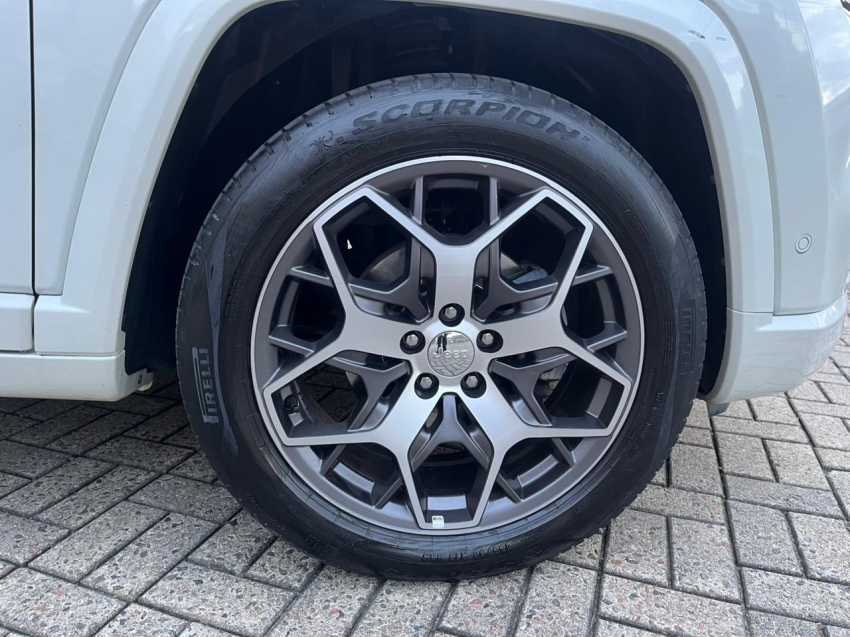 jeep commander 1.3 t270 turbo flex overland at6 4p automatico 202310