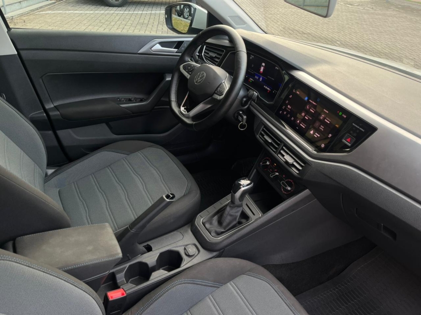 volkswagen nivus 1.0 200 tsi total flex comfortline automatico 4p 202315