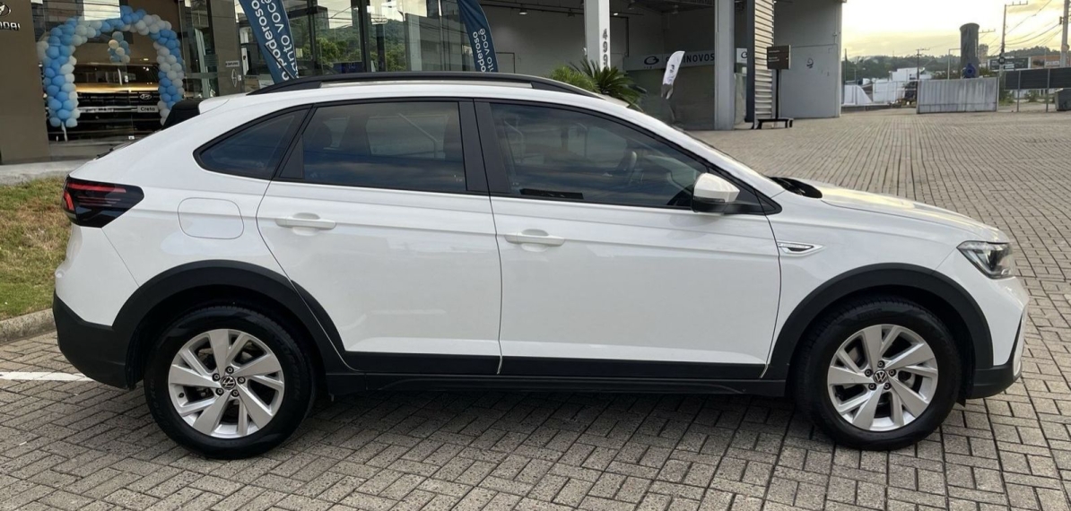 volkswagen nivus 1.0 200 tsi total flex comfortline automatico 4p 20233