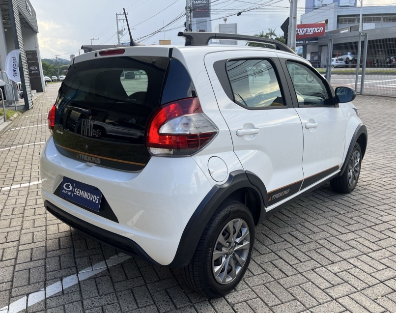 fiat mobi 1.0 evo flex trekking manual 4p 20244