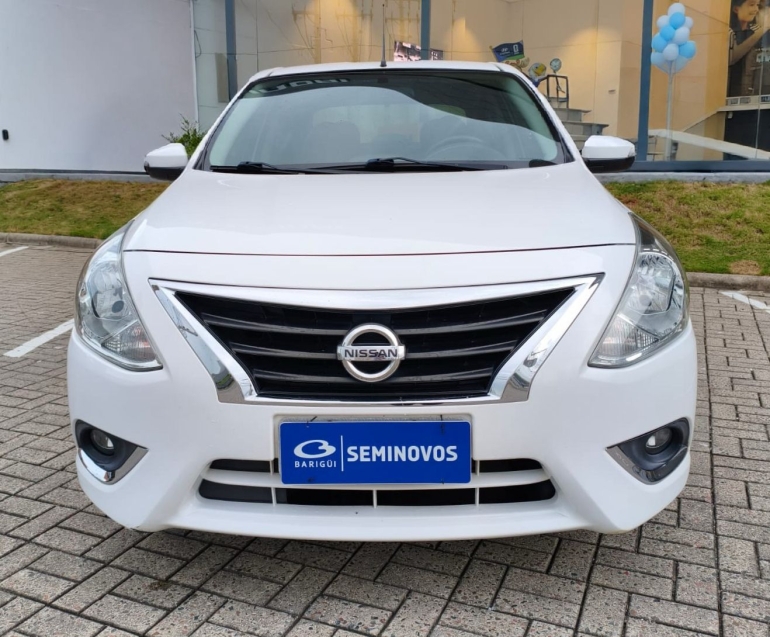 nissan versa 1.6 16v flexstart unique 4p xtronic flex automatico 20171