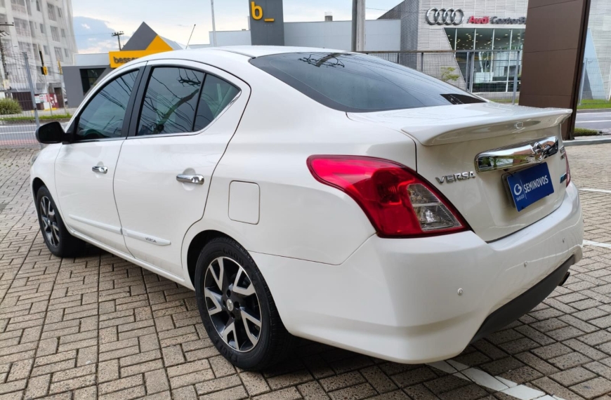 nissan versa 1.6 16v flexstart unique 4p xtronic flex automatico 20176