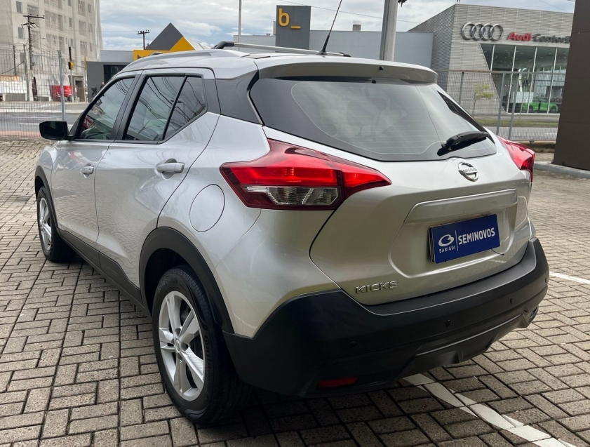 nissan kicks 1.6 16v flexstart s direct 4p xtronic flex automatico 20196